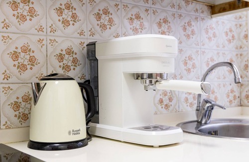 La Catedral Apartment | Musical stay, the Mosque and Jewish Quarter nearby