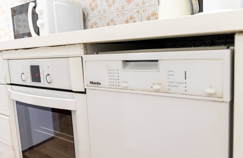 La Catedral Apartment | Musical stay, the Mosque and Jewish Quarter nearby