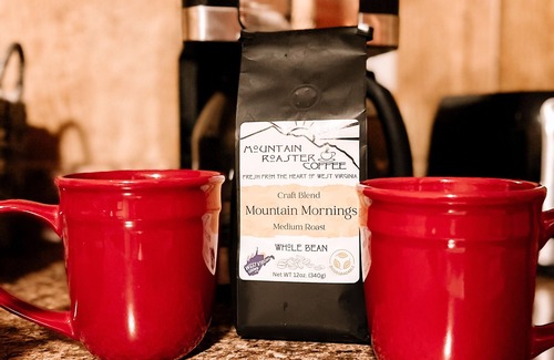 Tennerton Cabin | Muskie-Lounge River Retreat! Secluded getaway.