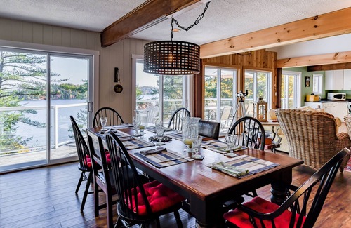 Seguin Cottage | Muskoka Island cottage on Lake Joseph