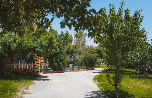 Unaizah House | Muzdan Holiday homes