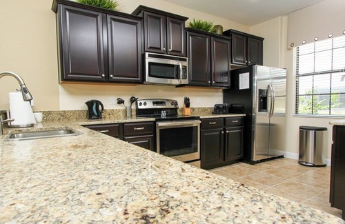 Davenport House | MVD1488 Summary: Cham