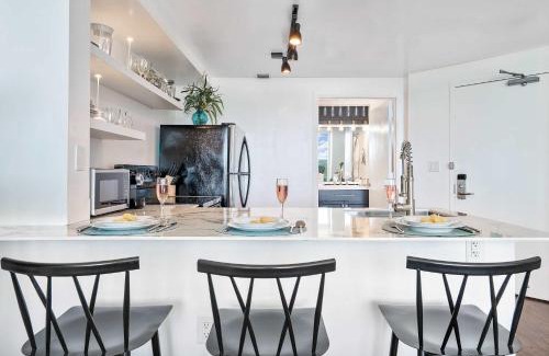 Coconut Grove Apartment | MVR - Longest Rooftop Pool in Florida-Yours
