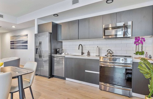 Downtown Miami Apartment | MVR - Presidential Suite with Miami-s Best Views!