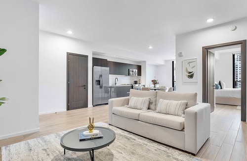 Downtown Miami Apartment | MVR - Wake Up to Miami-s Most Iconic Views