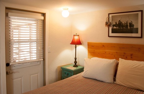 Marfa Cottage | My Casita: Serene Renovated Adobe W/ Sunset Views, Courtyard, AC/Heat, WiFi