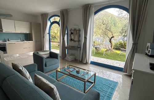 Peschiera Maraglio Apartment | MY HOME IN MOUNT ISLAND-Apartment facing Lake Peschiera Maraglio