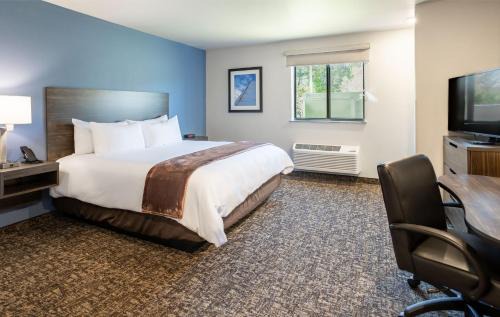 Wilkes East Hotel | My Place Hotel-Portland East, OR