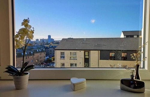 Central Aberdeen Apartment | Mycosy At The Ocean, 2 BR Apartment, Great Location - Aberdeen