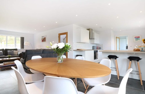 Chysauster Cottage | Myles View