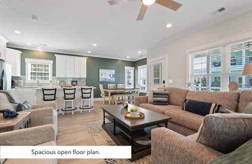 Surfside Beach House | Myrtle Beach Ocean Lakes 5BR Luxury Family Home, 192 Steps to Beach + Free Golf Cart