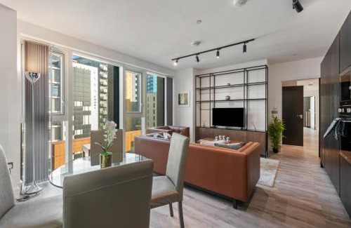 East Acton Apartment | MySquare Modern Two Bedroom Flat in North Acton close to Ealing