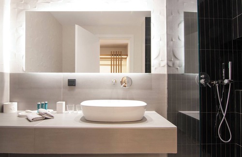 Plaka House | Mythodea Athens Suites