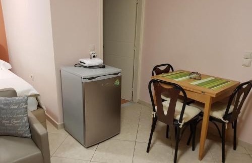 Lesvos Apartment | Mytilene Central Home 3