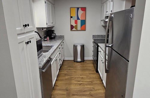 Columbus House | N. Columbus Townhome with 3bd, 2.5ba, Centrally Located!