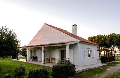 Palmela House | Na Quinta- alojamento rural com piscina de água salgada