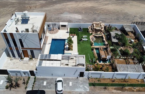Manama Villa | Nagawa Staycation- Luxury 4-Bedroom Villa with Private Pool & Mini Zoo