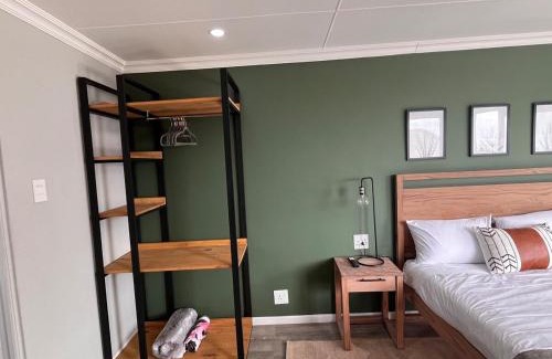 Beacon Bay Apartment | Nahoon View, Queen Room