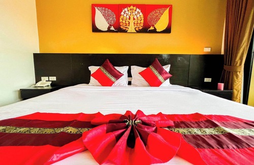 Ban Bo Han Hotel | Naiyang Beach Hotel