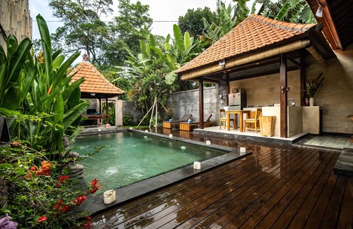 Lodtunduh Villa | Naja Private Villa