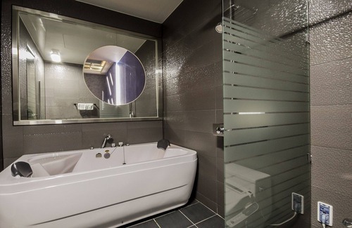 Naju Hotel | Naju Breeze Self Check-in Motel