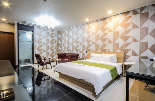 Naju Hotel | Naju Breeze Self Check-in Motel