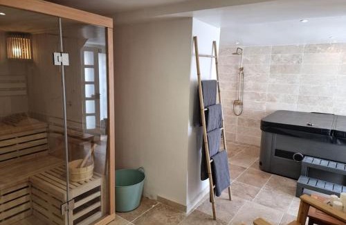 Orry-la-Ville Apartment | NALAN Orrygeois, SPA, Sauna, Proche Asterix