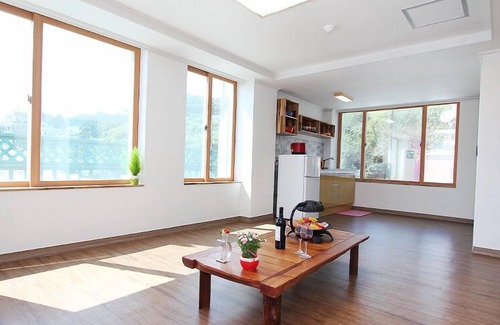 Samdong-myeon Condo | Namhae 1 Night 2 Days Pension