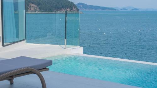Namhae House | Namhae Private Pool Villa Damhae
