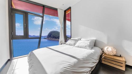 Namhae House | Namhae Pumda Pool villa Pension
