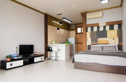 Namhae House | Namhae Skyblue Sea Pension