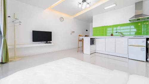 Namhae House | Namhae Spring, Summer, Fall, Winter Pet-