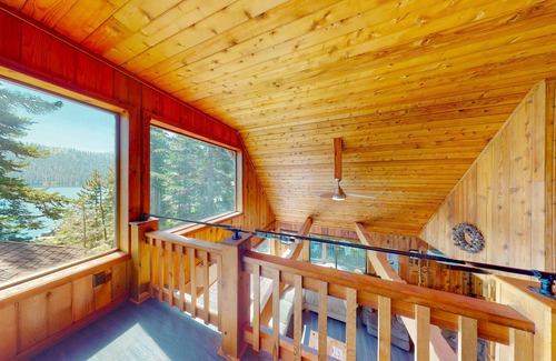 Joseph House | Nana and Papa's | Lakefront, dog-friendly home in Joseph with amazing yard, deck
