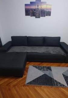 Hunedoara Apartment | Nana Corviniana