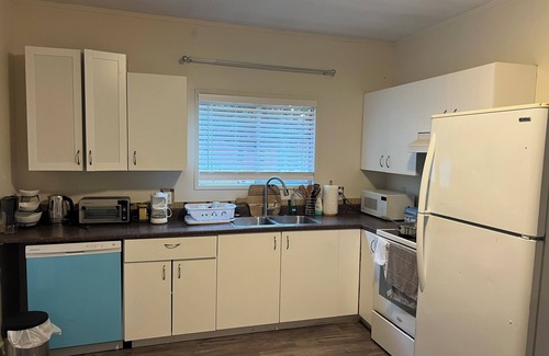 Regional District of Nanaimo Apartment | Nanaimo oldtown pet friendly 2 bedrooms guest suite