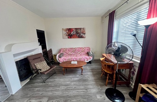 Regional District of Nanaimo Apartment | Nanaimo oldtown pet friendly 2 bedrooms guest suite