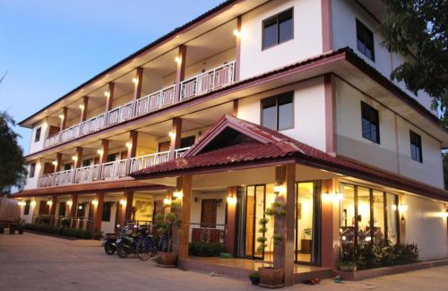 Nan Hotel | NanBaanKhun Hotel