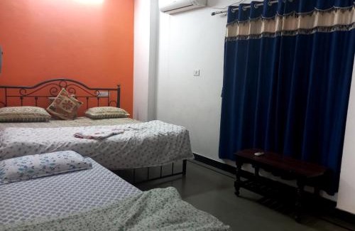 Udaipur City Centre House | Nandini Paying Guest House