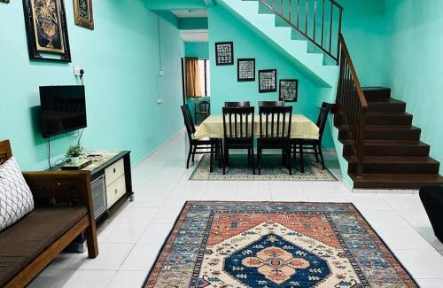 Kluang House | NANIE DAMAI INN