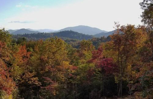 Topton House | Nantahala Spiritual Retreat - Remote and Peaceful!
