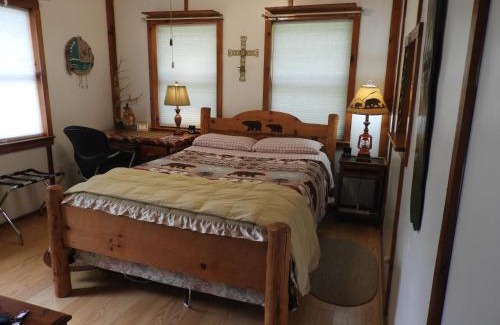 Topton House | Nantahala Spiritual Retreat - Remote and Peaceful!