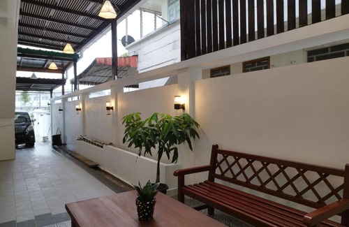 Sibu House | Nanyang Homestay 3 rooms 10 pax- Ground Floor