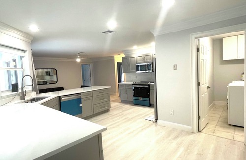 Rural Estates House | Naples lg. families Paradise only min. From Naples white sandy beaches