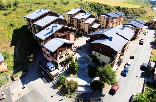 Val Cenis Apartment | Napoleon Quarter Residence - 2 Rooms for 5 People