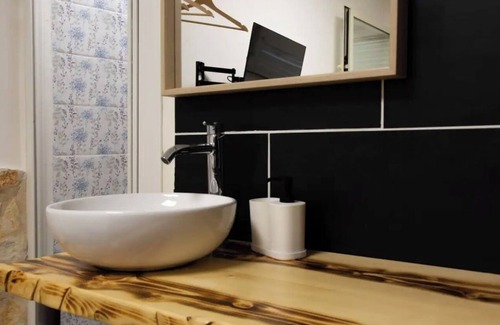 Naples City Centre Apartment | Napoli Historic center Tribunali Duomo house