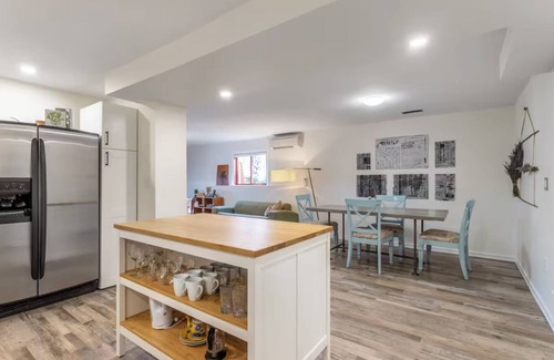 Okanagan-Similkameen House | Naramata Bench Gateway