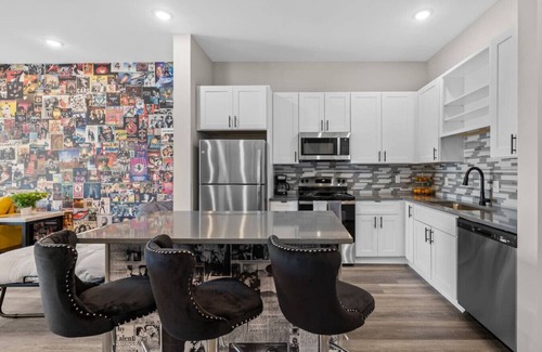 South Nashville Apartment | Nashville Getaway + Free Wifi, Sleeps 4
