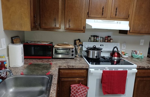 Gulfport Cottage | Nati's Cottage WALK TO BEACH, Gulfport, Mississippi