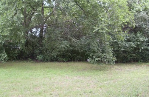 Altus House | Nations Premier Solar Eclipse site, beautiful rustic house set on 1.4 acres !