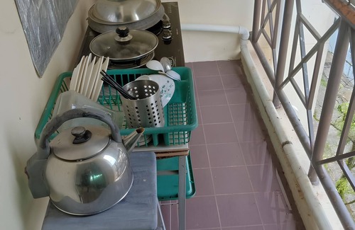 Richmond Hill House | Natol Homestay - Kuching Home Penthouse Airport Road